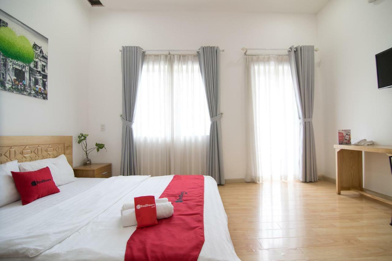 Reddoorz Near Nguyen Hue Walking Street 2 - Dorms Available Ho-Chi-Minh-Stadt Exterior foto